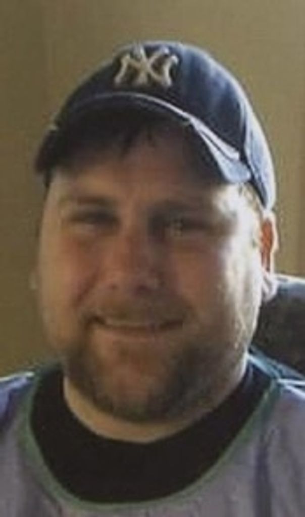 Aaron Holl Profile Photo
