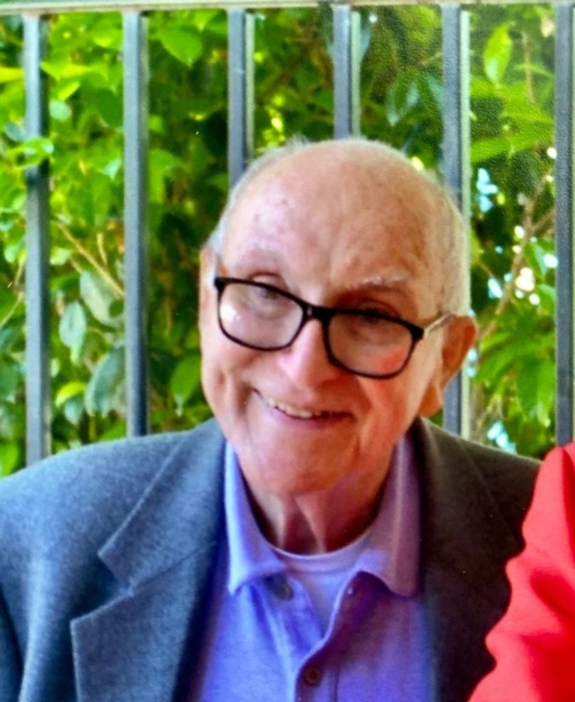 Perry Michael Macomber