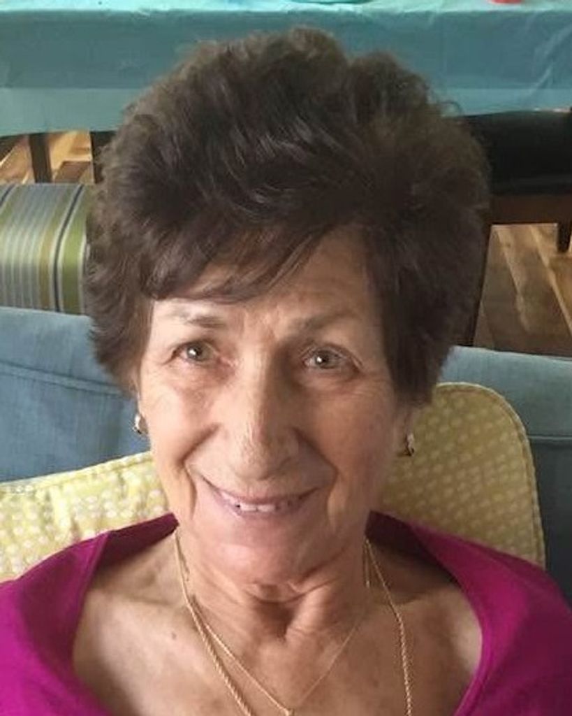 Lina Pugliese Profile Photo