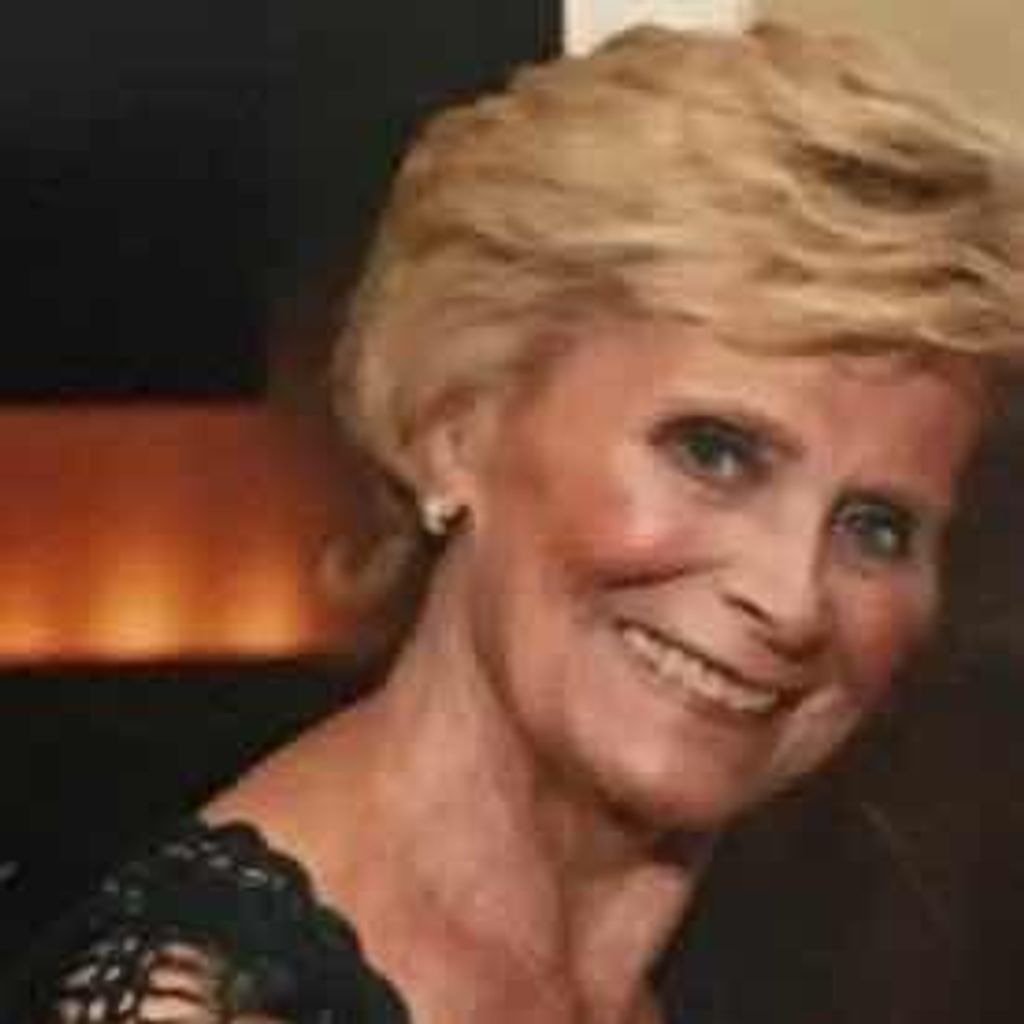 Lois Hitzel Profile Photo