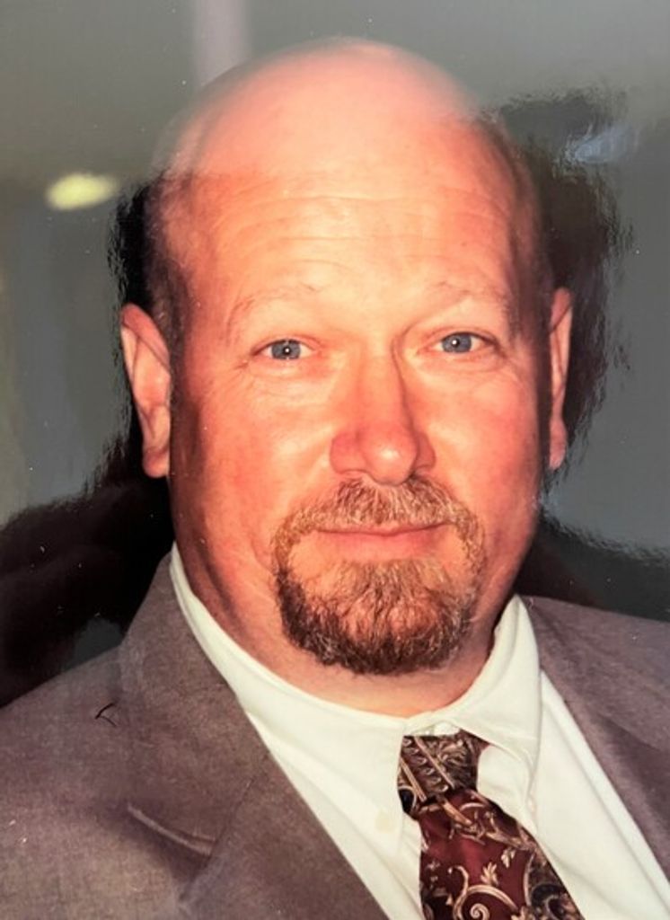 Roger Smith Profile Photo