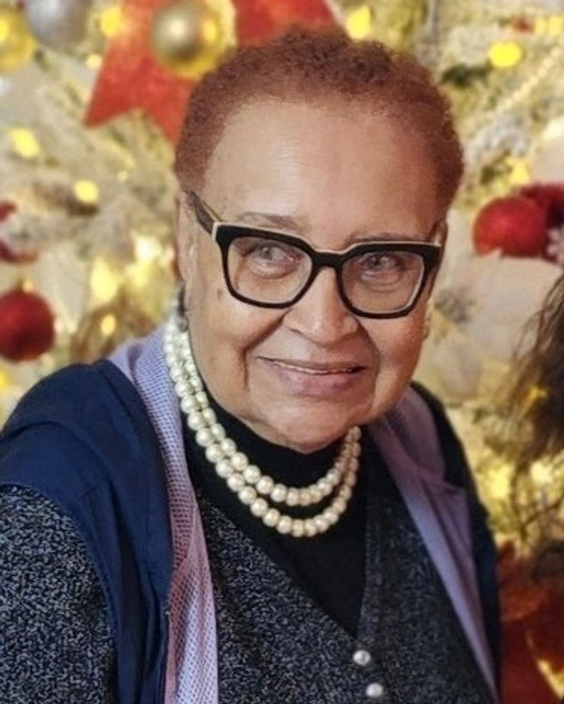 Jean Evelyn Moore Profile Photo