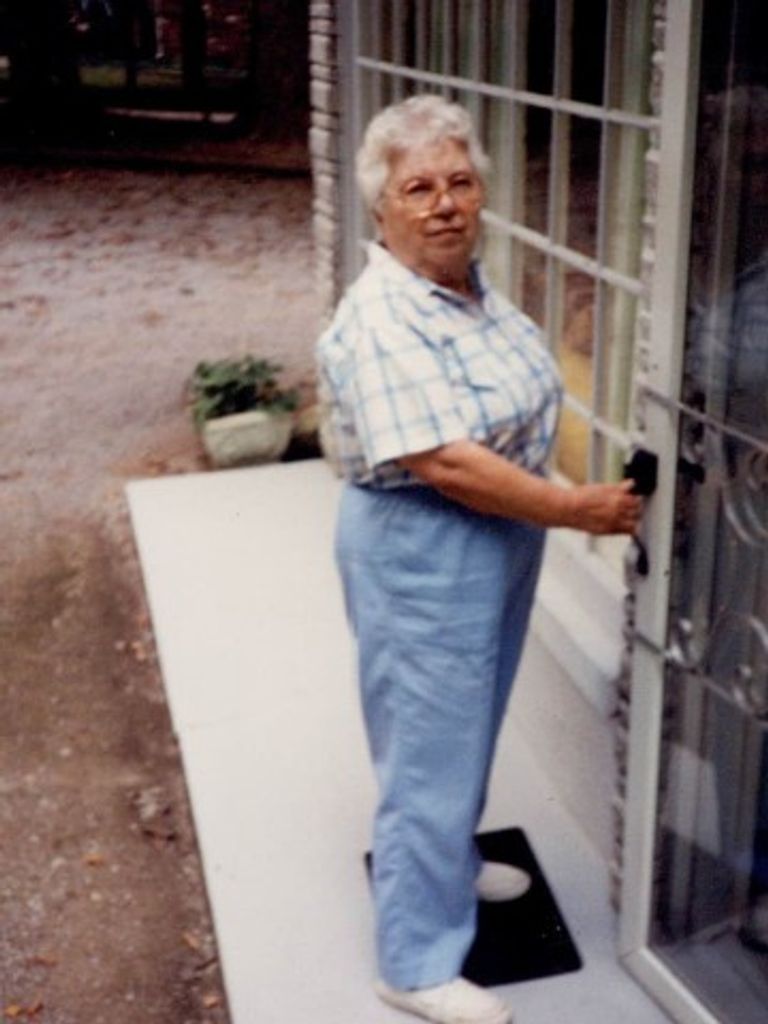 Leatha Lee