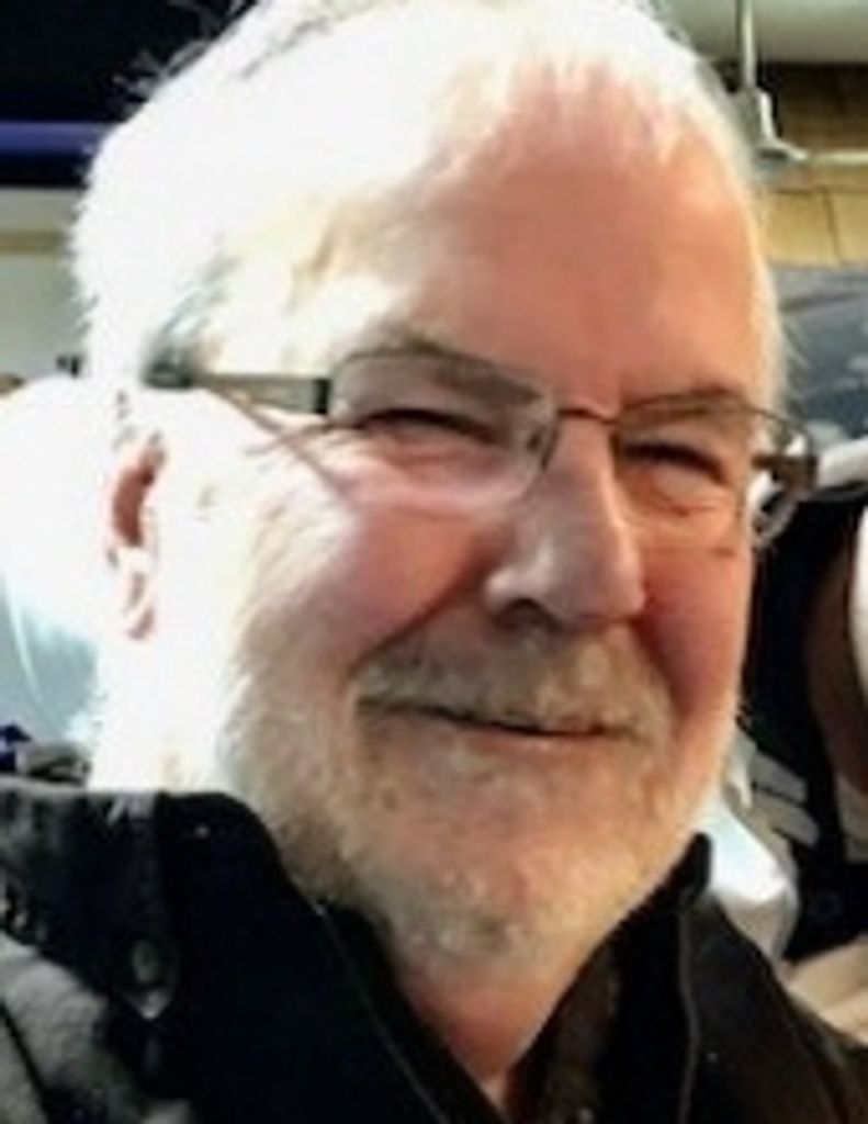 Alan Dale Gender