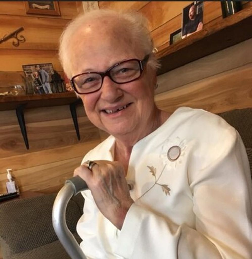 Joyce Evelyn Stearns