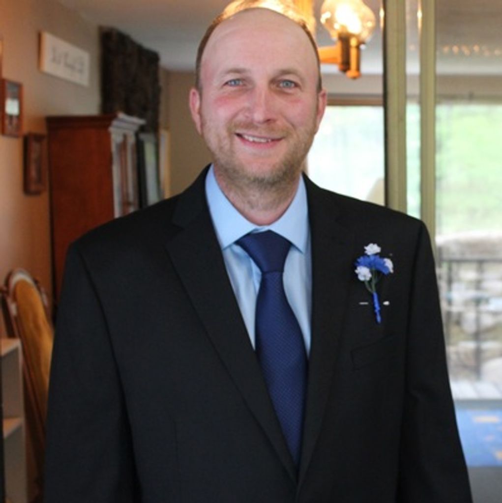 Robert J Schwencer Profile Photo