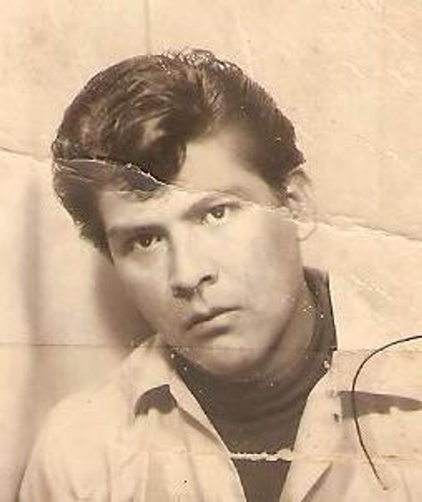 Juan L. Barraza