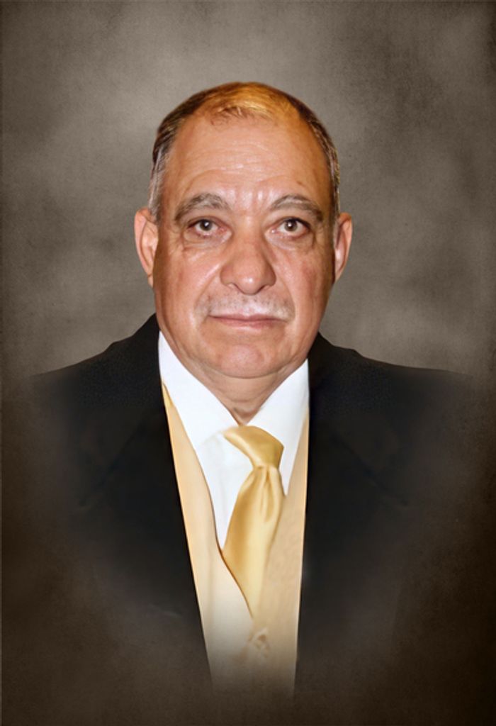 Martiniano Salinas Diaz Profile Photo