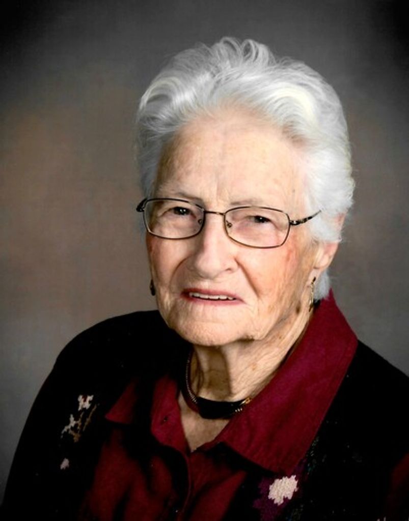 Therese Elizabeth Bruemmer