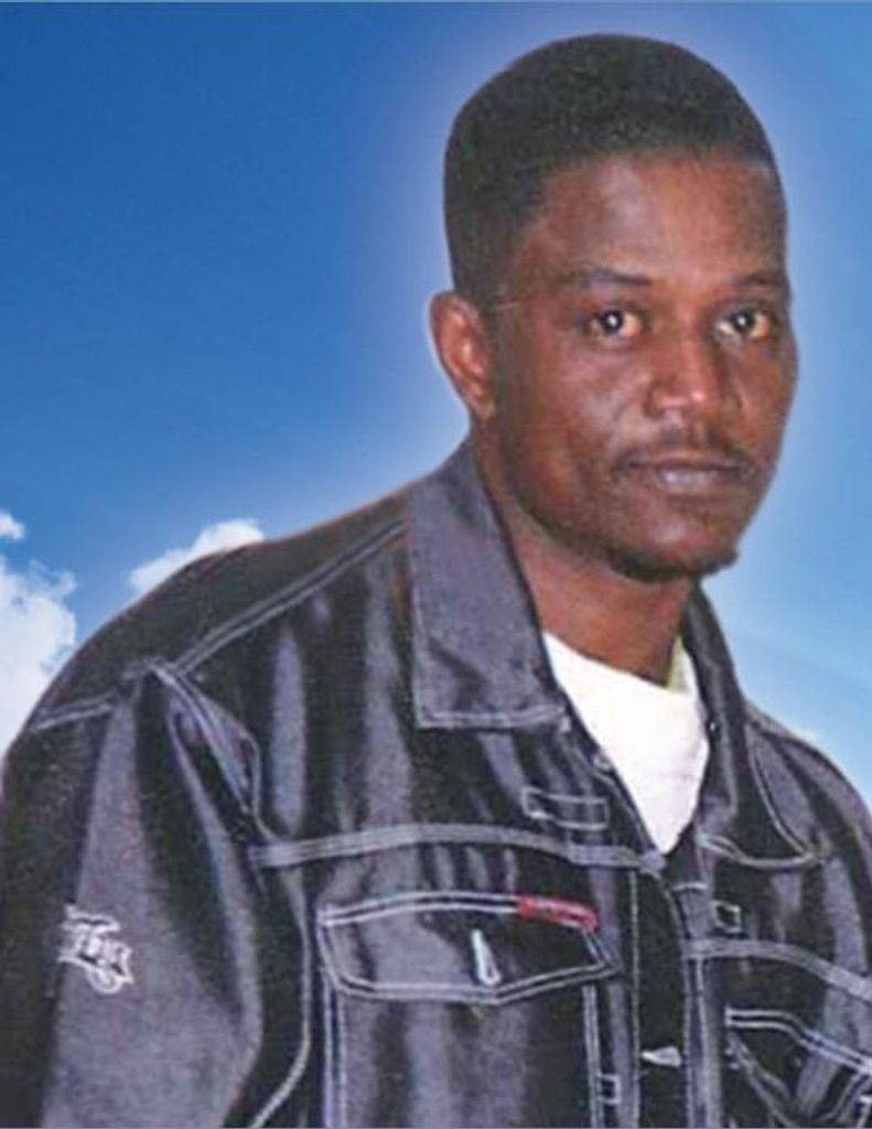 Kevin Earl Robinson Profile Photo