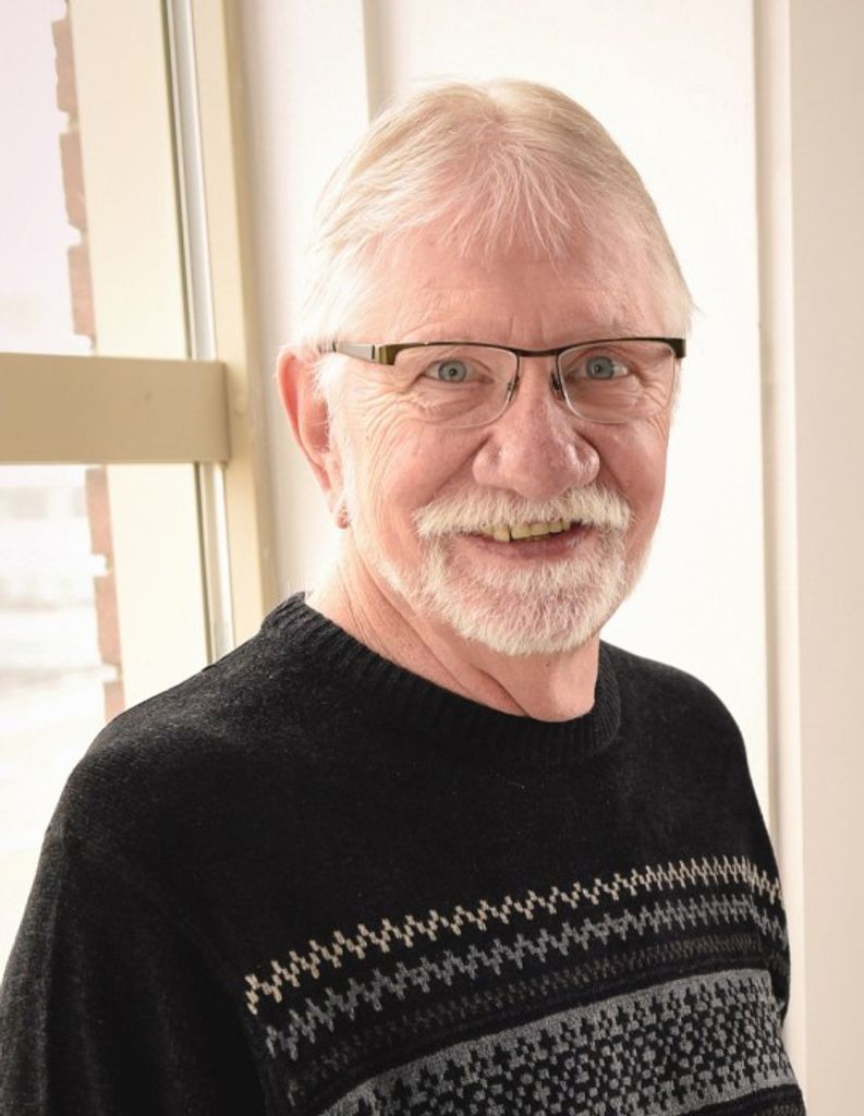 Robert "Bob" Reeder