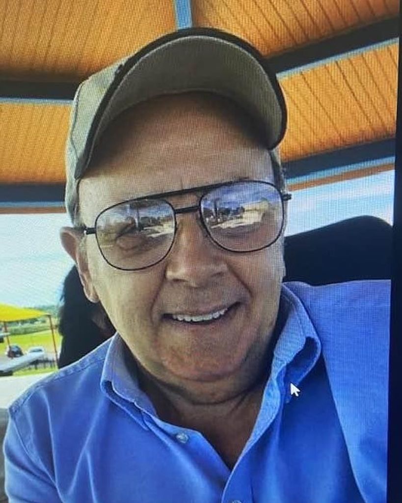 Bobby Jewel Hinton Profile Photo