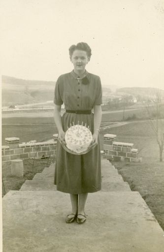 Helen Foy Howard Lawrence photo gallery thumbnail 26 of 46