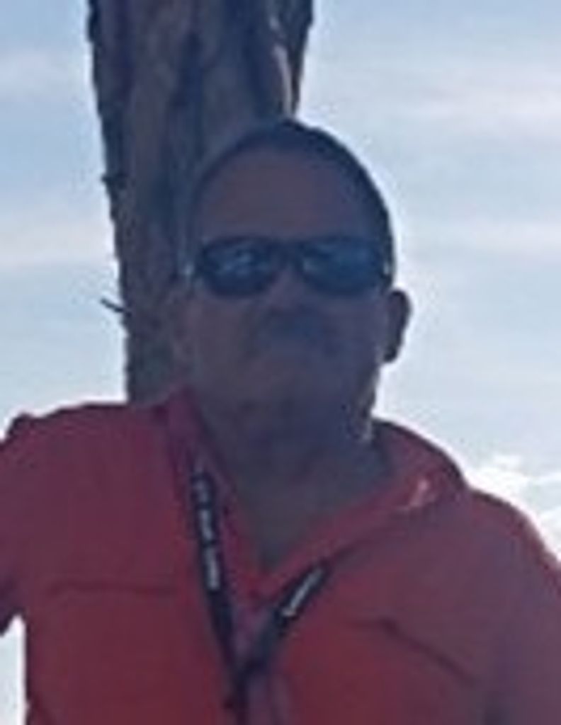 Thomas Ray Profile Photo