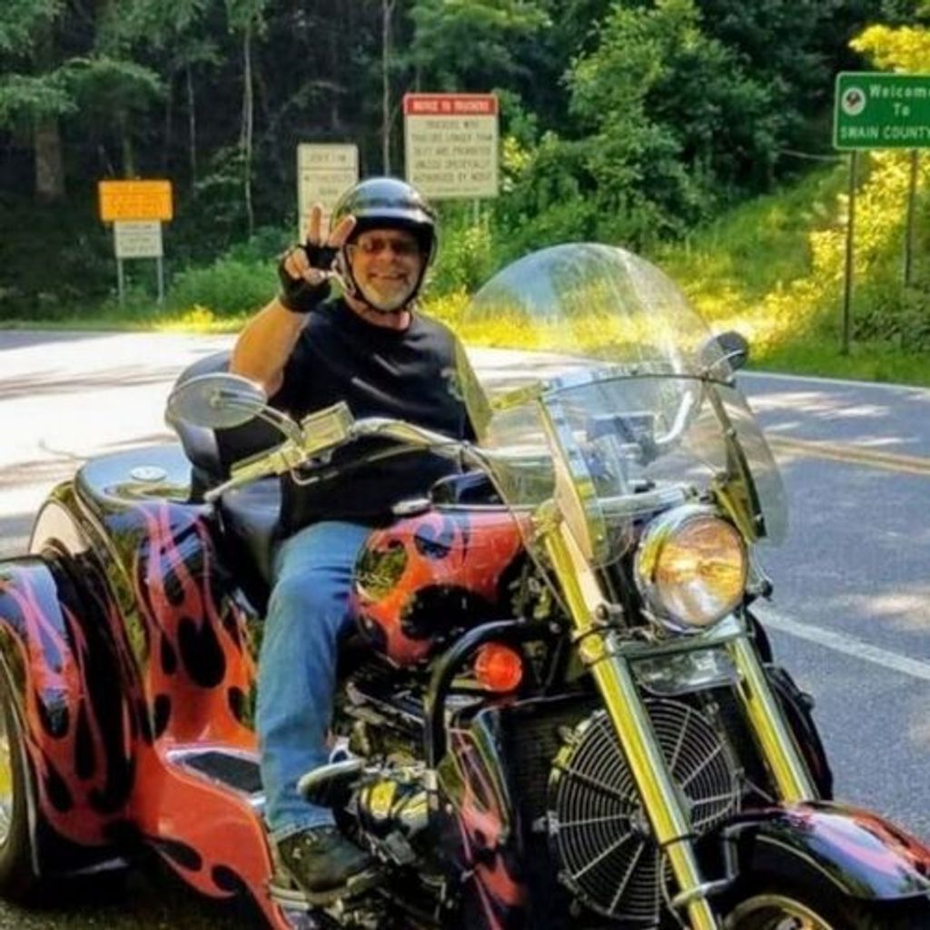 Royce D. Russell Profile Photo