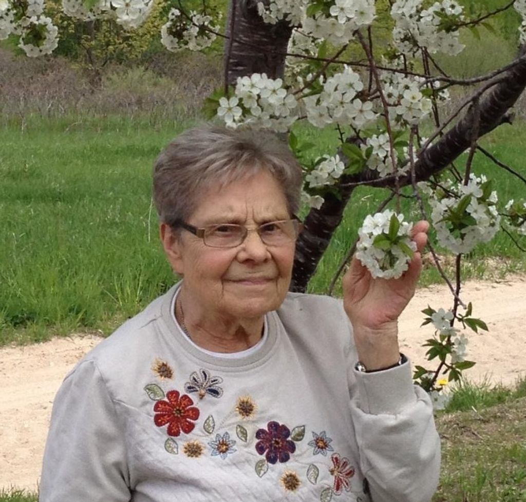 Eleanor Irene Deering