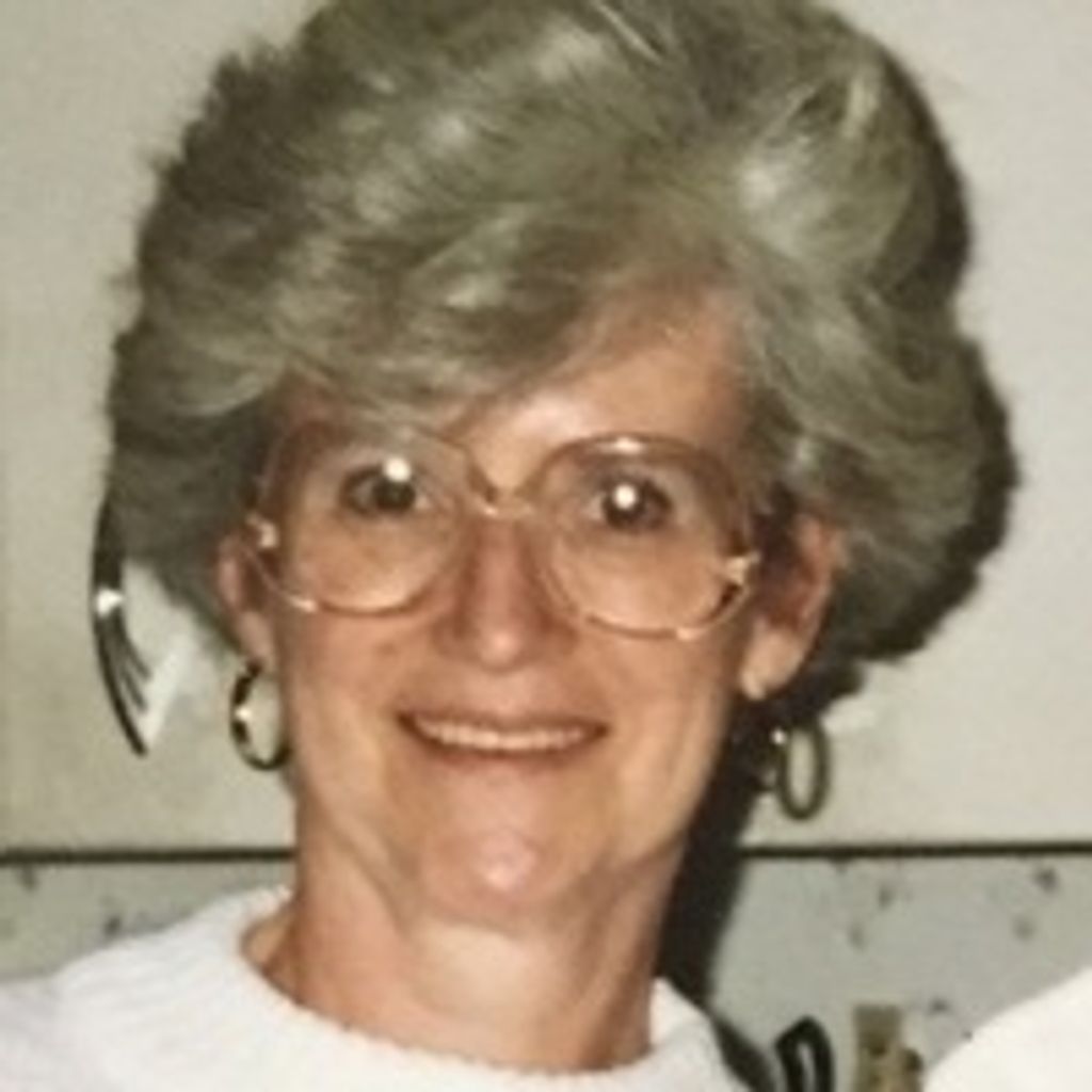 Judith J Fernandez (Anderson)