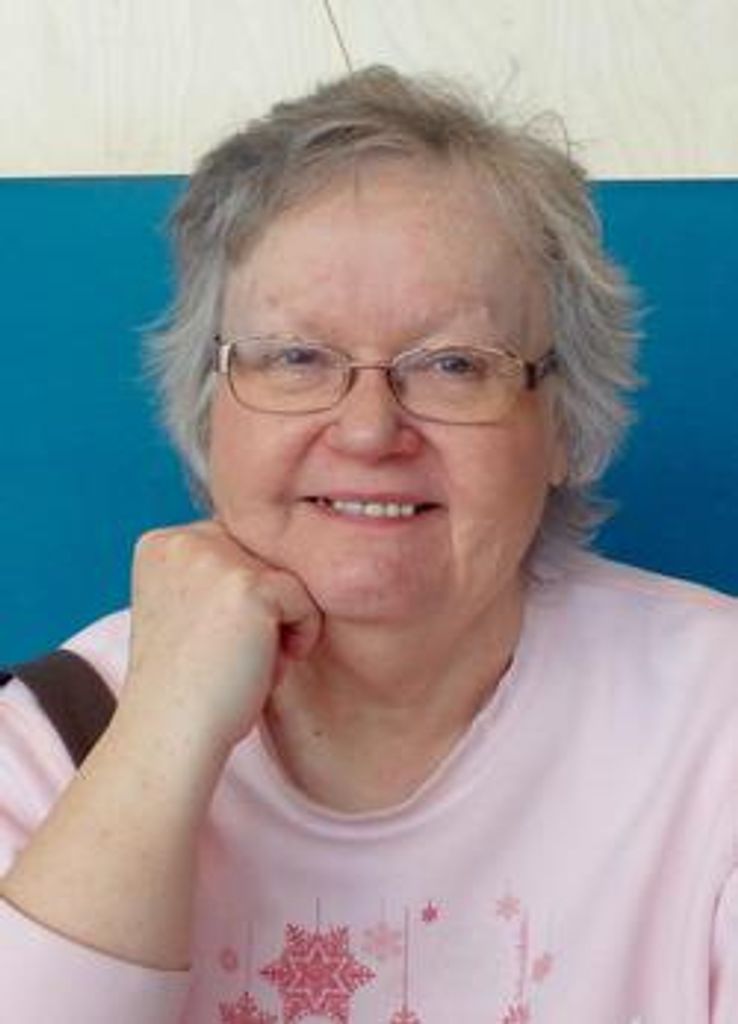 Elaine Margaret Bloomfield Dixon