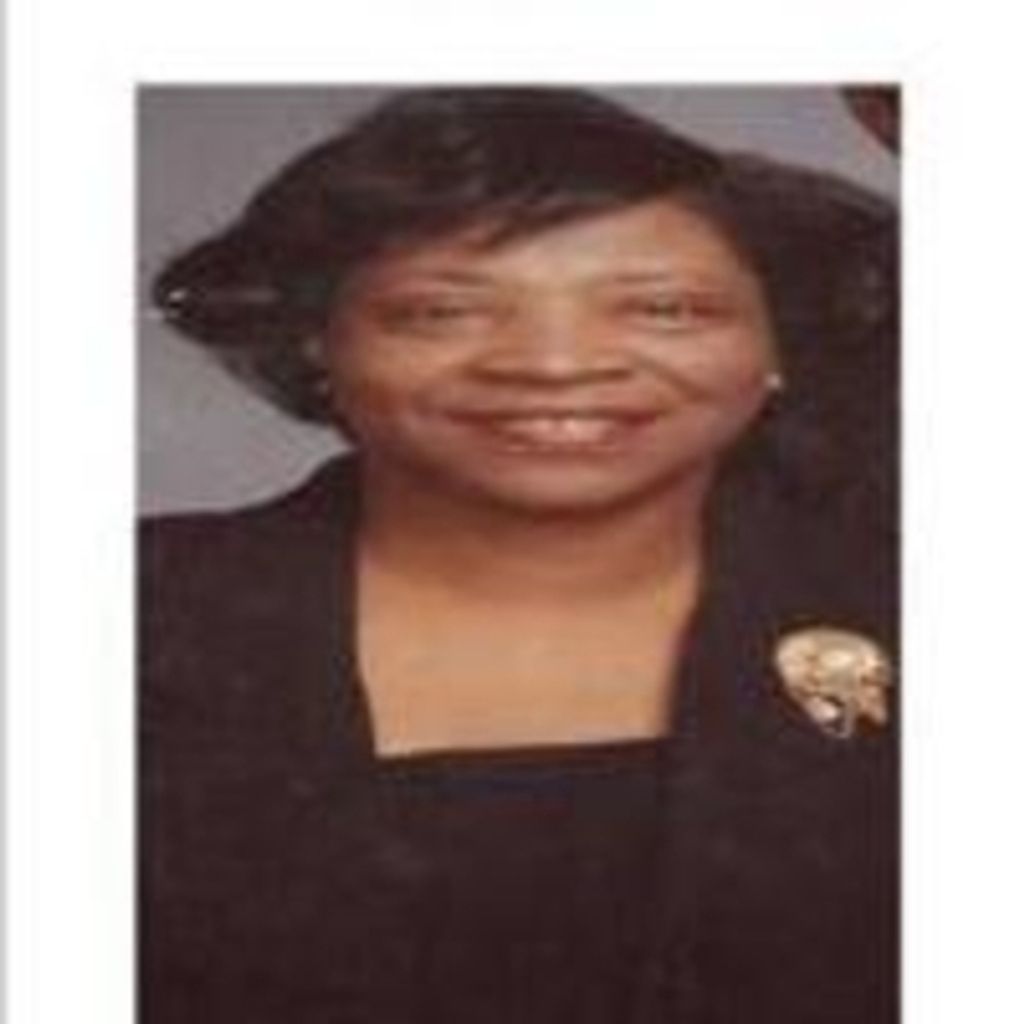Beatrice T 'Bea' Malone