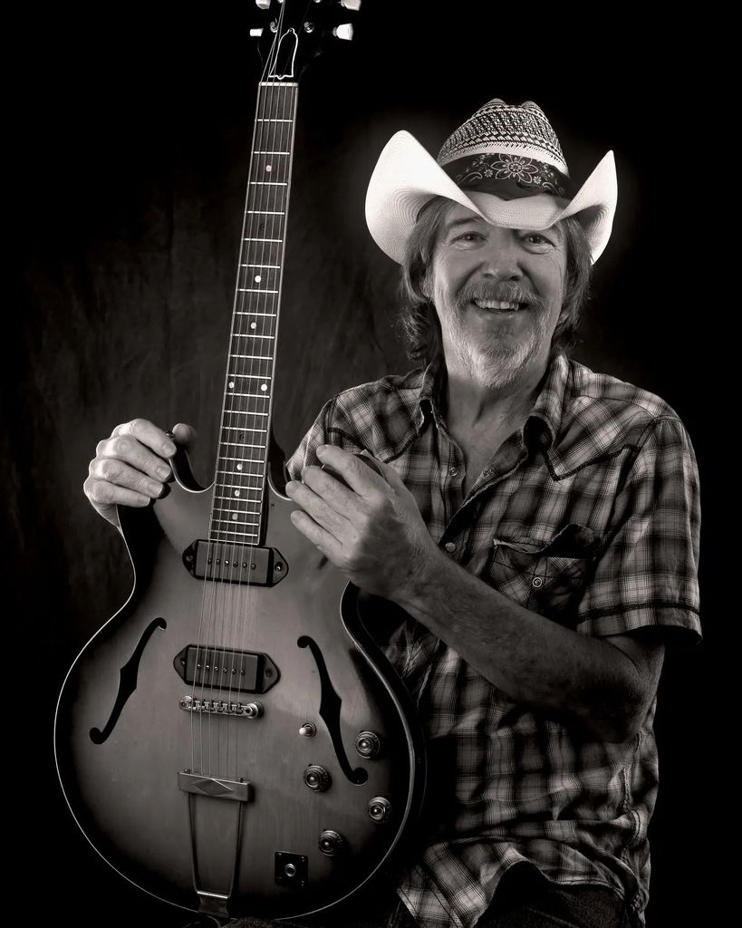 Deane "Buddy" Flett Profile Photo
