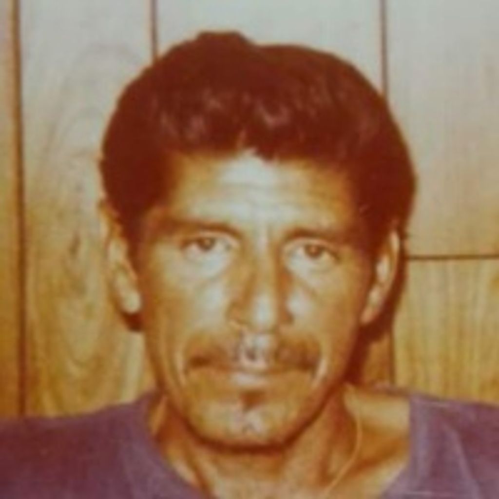 Joe E. De La Cruz