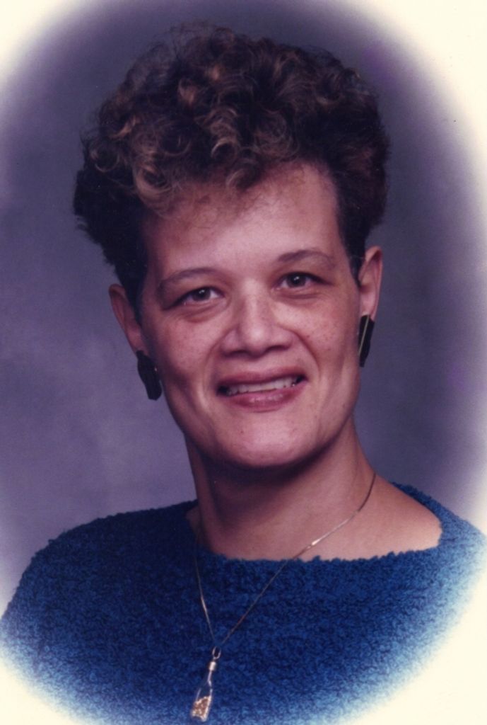 Carolyn Mills