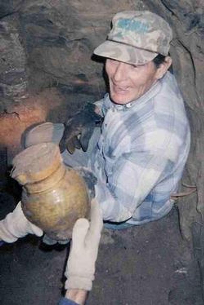 Harry Walker Hughes, Sr.