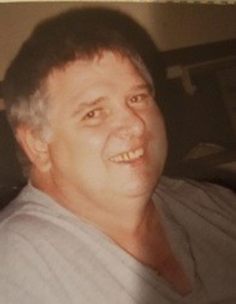 Robert  "Rabbit" Mills