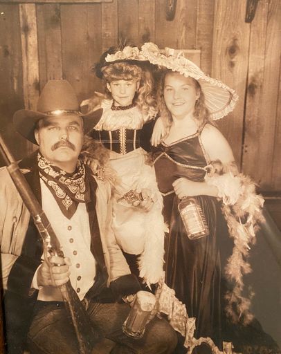 Jerry Wilkie Barnes photo gallery thumbnail 20 of 56