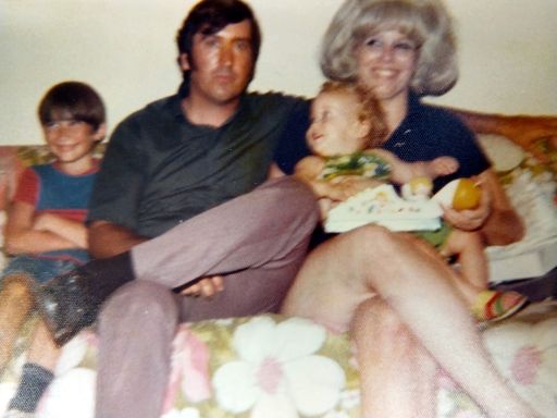 Loretta Rogers photo gallery thumbnail 116 of 126