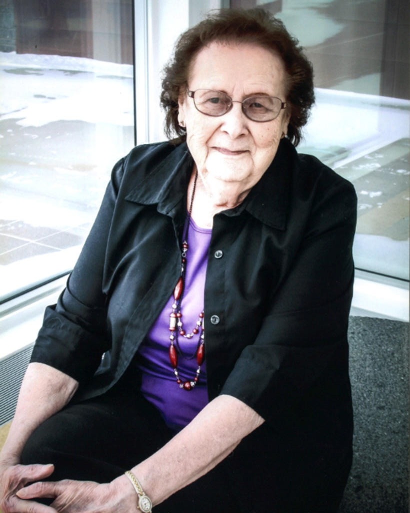 Leona Beckerdite Profile Photo