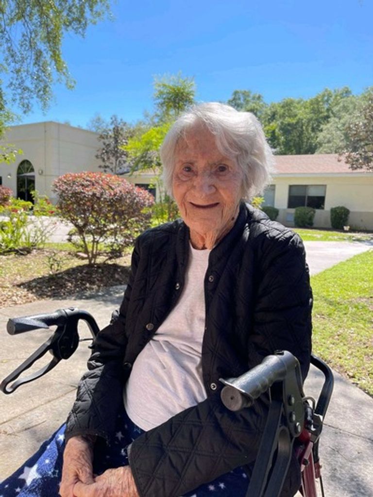 Frances Hunter Profile Photo