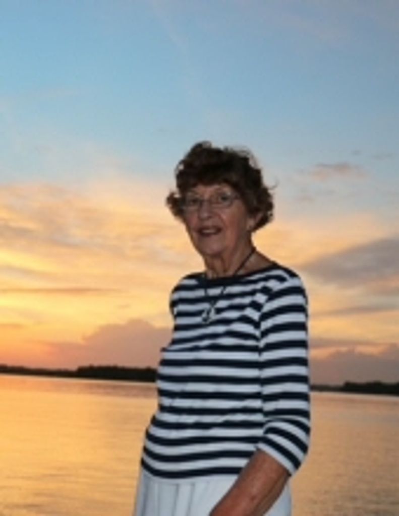 Marilyn "Lynn" B. Carlson Profile Photo