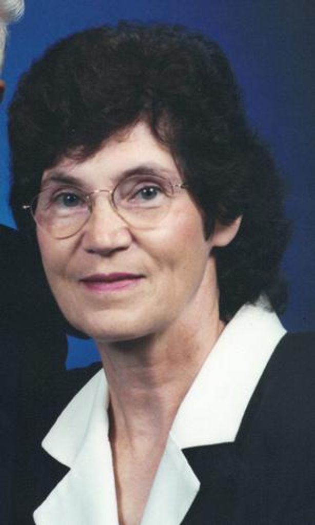 Kathleen (Henning) Macher Profile Photo