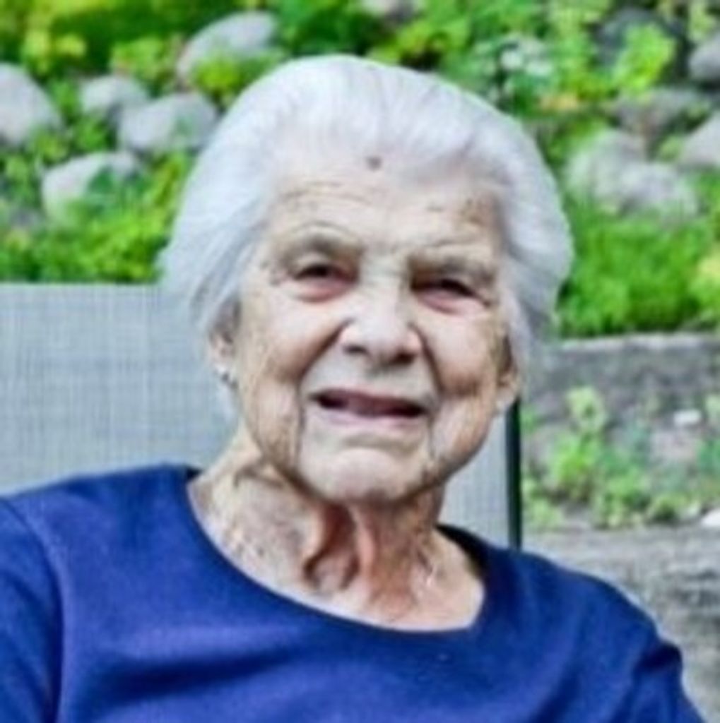 Laurena "Renie" Mae Lokovich