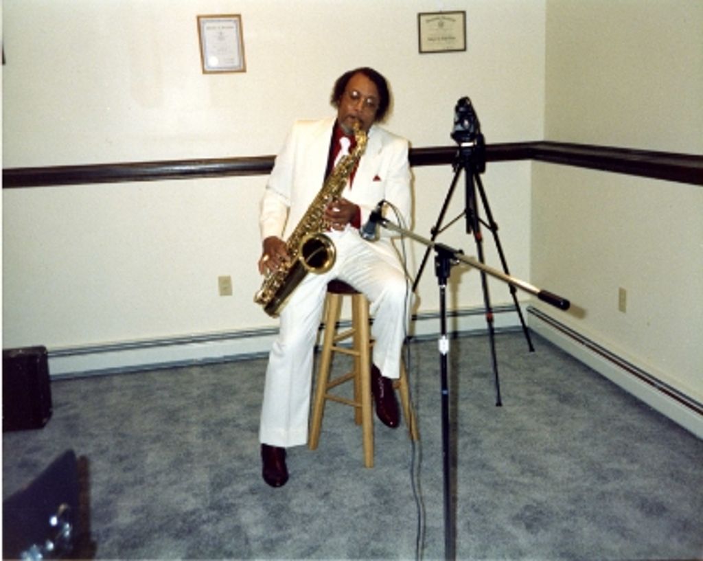 Mr. Noah Julius Blount,Jr.