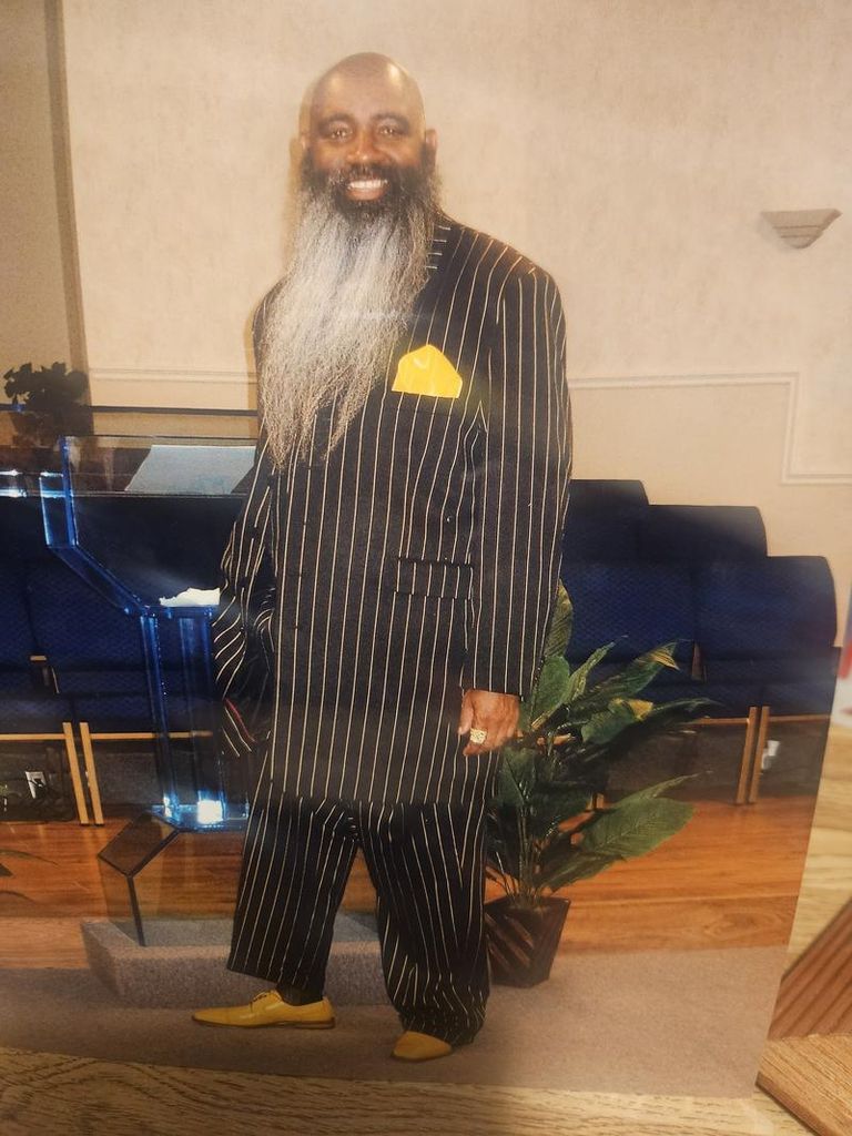 Pastor Earnest Wayne "Pete" Rucker Profile Photo