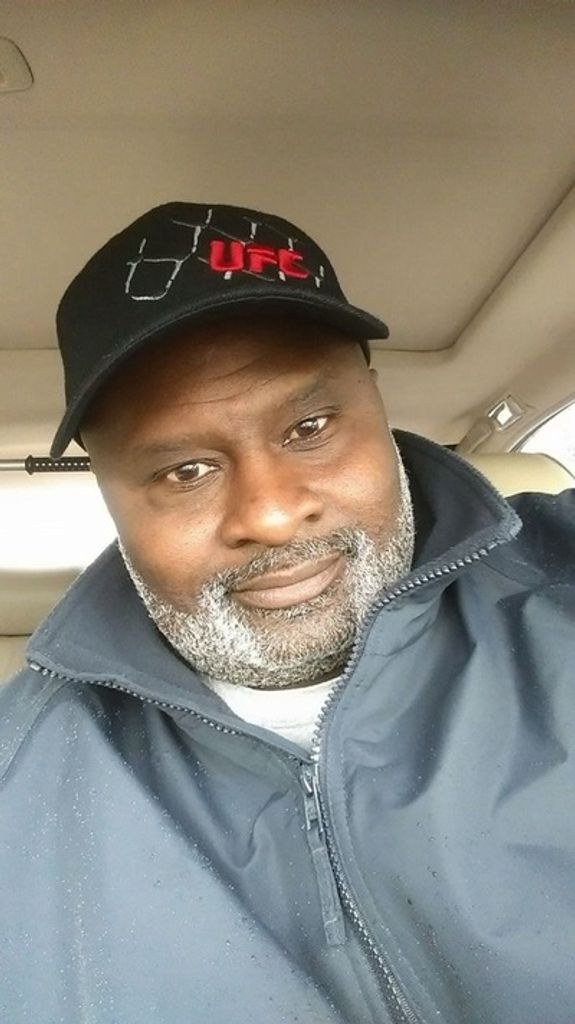 Raymond Leon Arnold Profile Photo