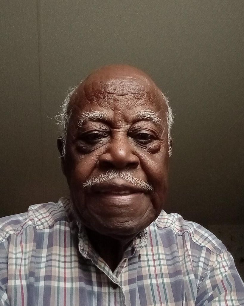Mr. Robert Latimore