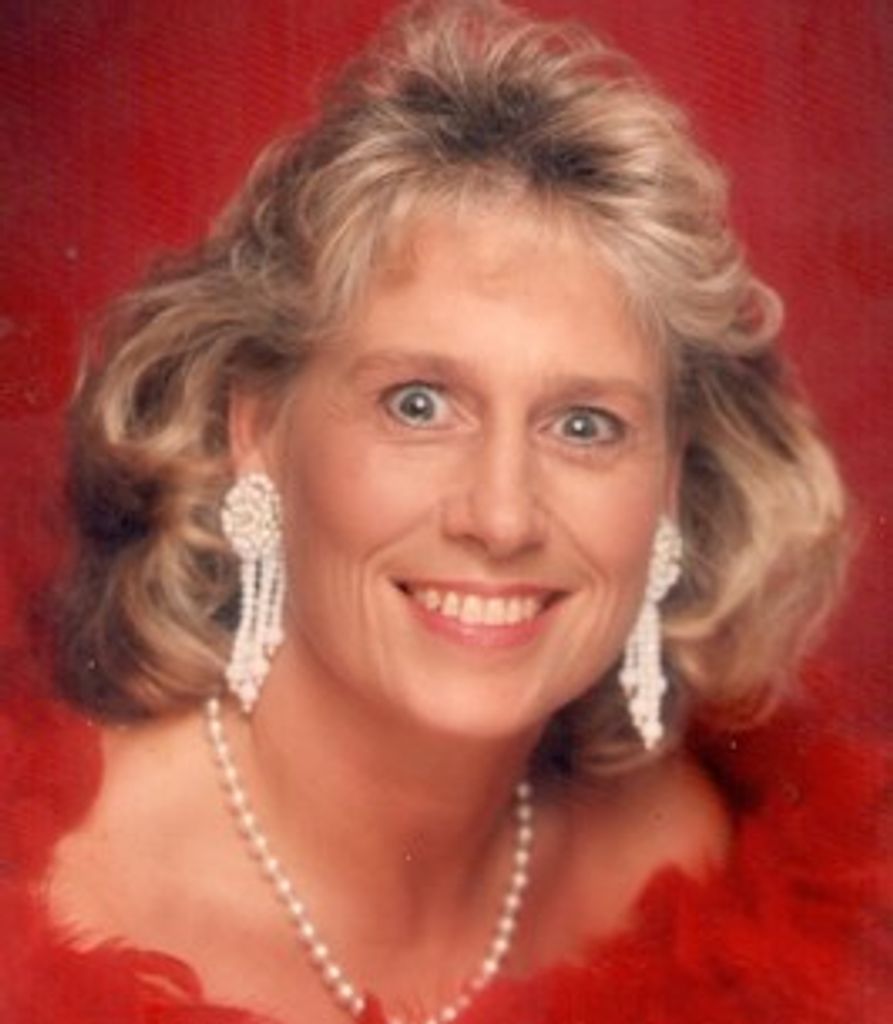 Phyllis  Ann (Wiseman)  Moored Profile Photo