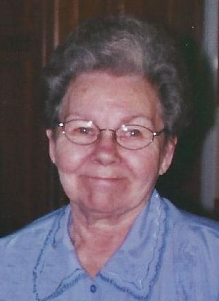 Evelyn "Evie" M.  Bayer