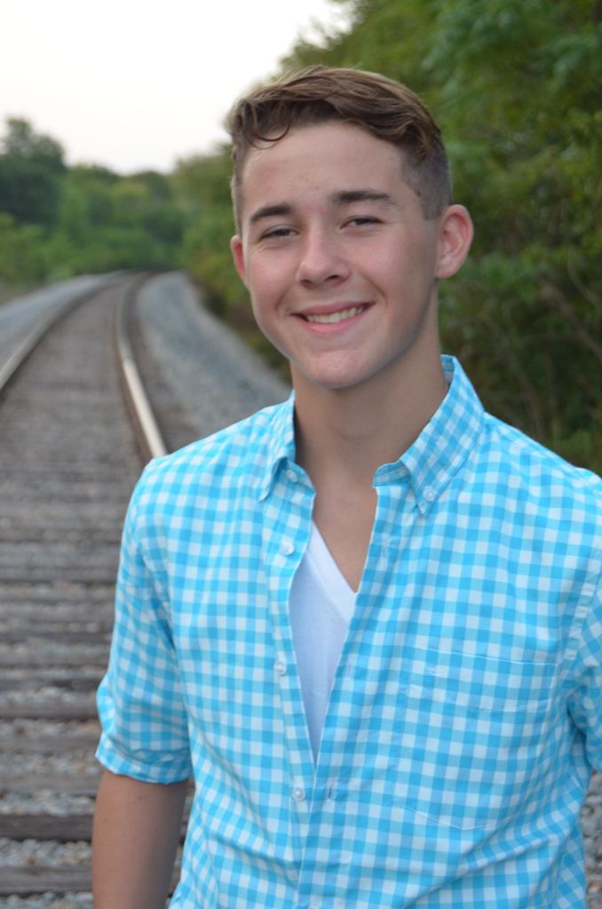 Christian Thomas Ross Profile Photo