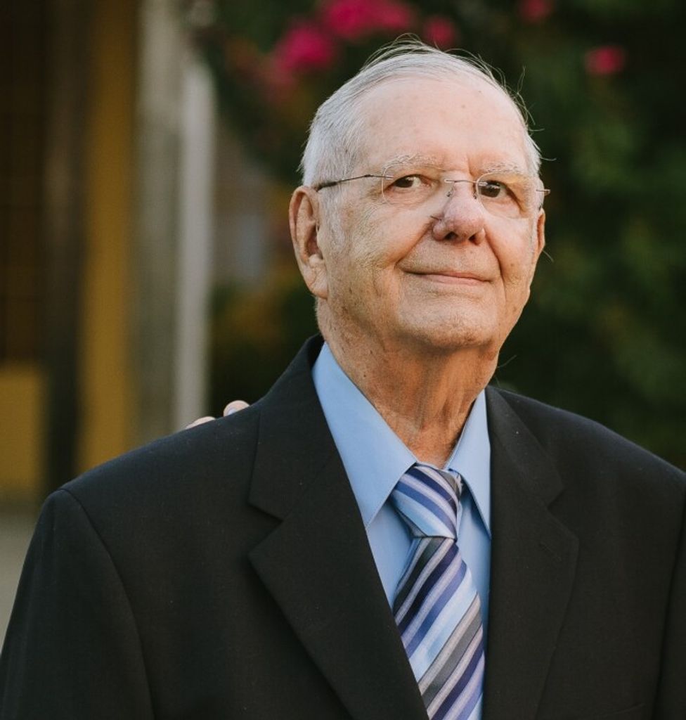 Thomas "Tom" Maggenti