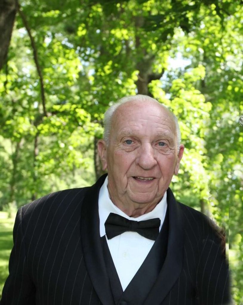 Howard R. Lichtenfels