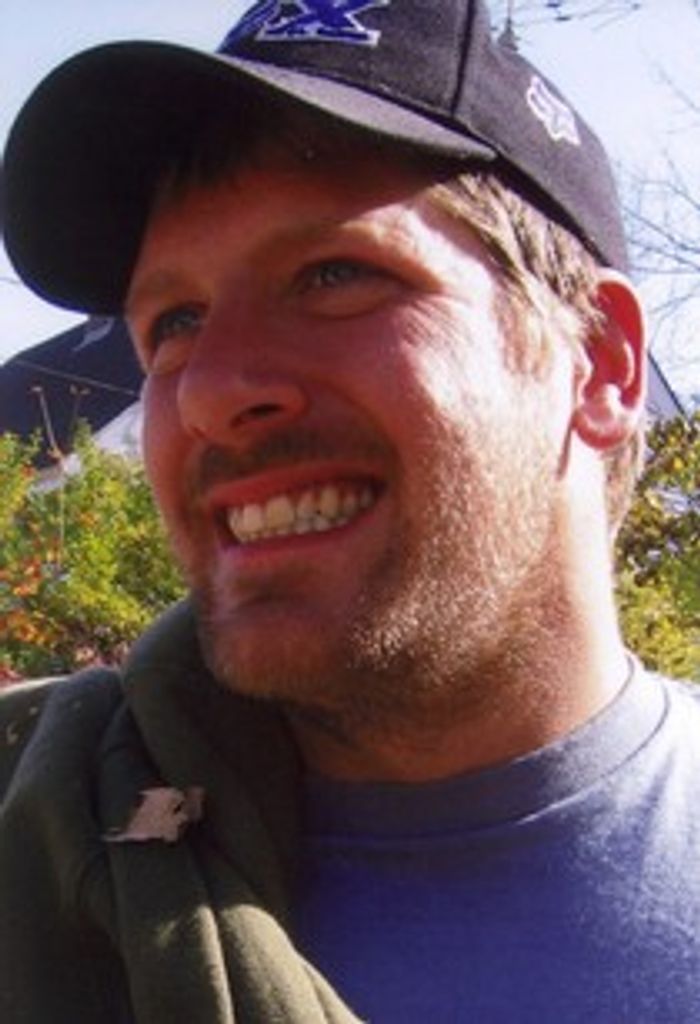 Dennis Michael Hicks Profile Photo