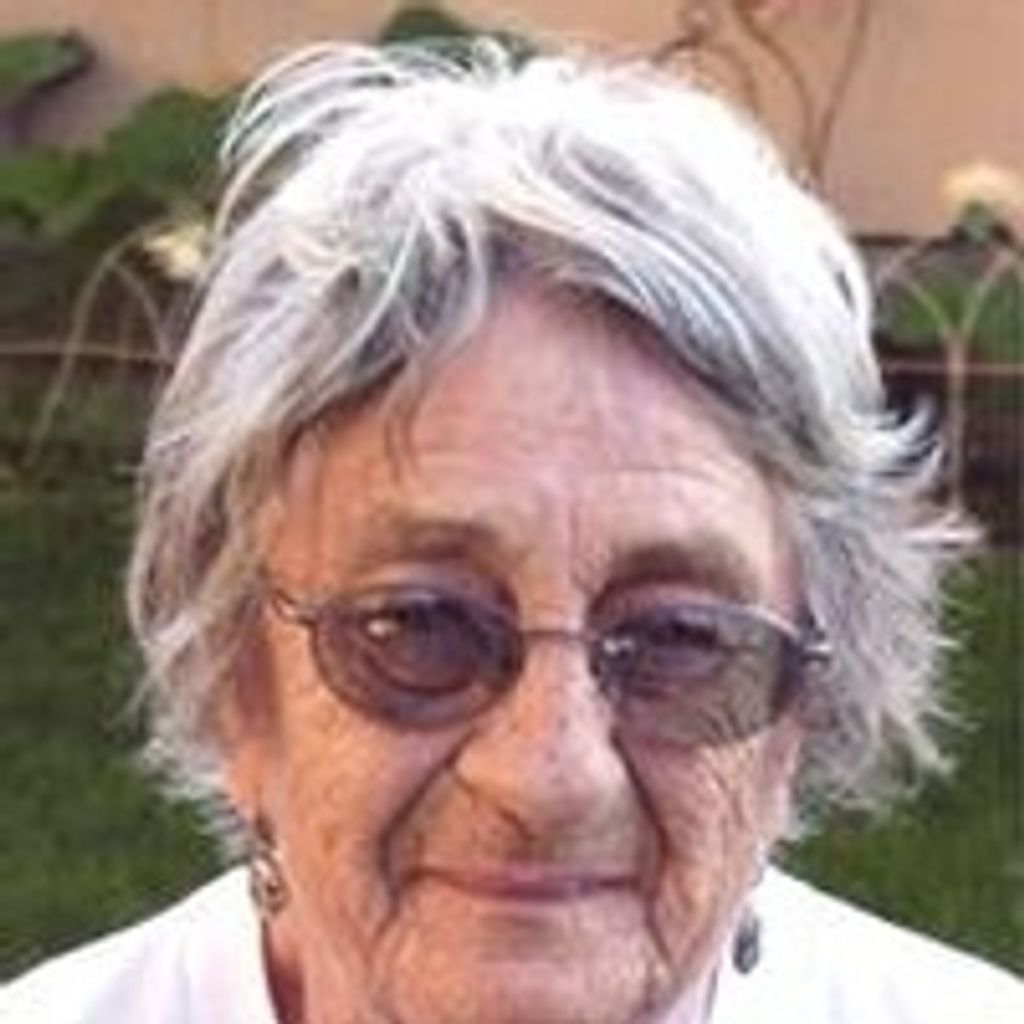 Laverne  M Bzdok