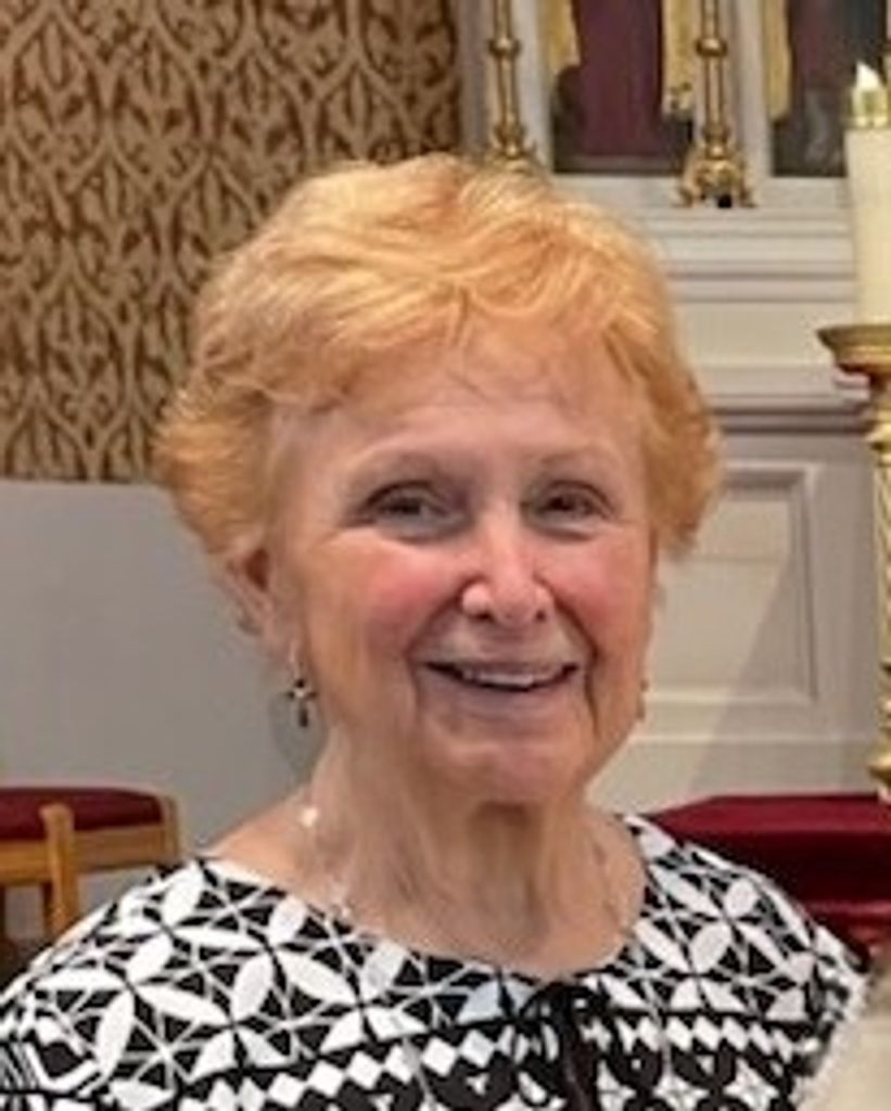 Mary Jo Gutowski Profile Photo