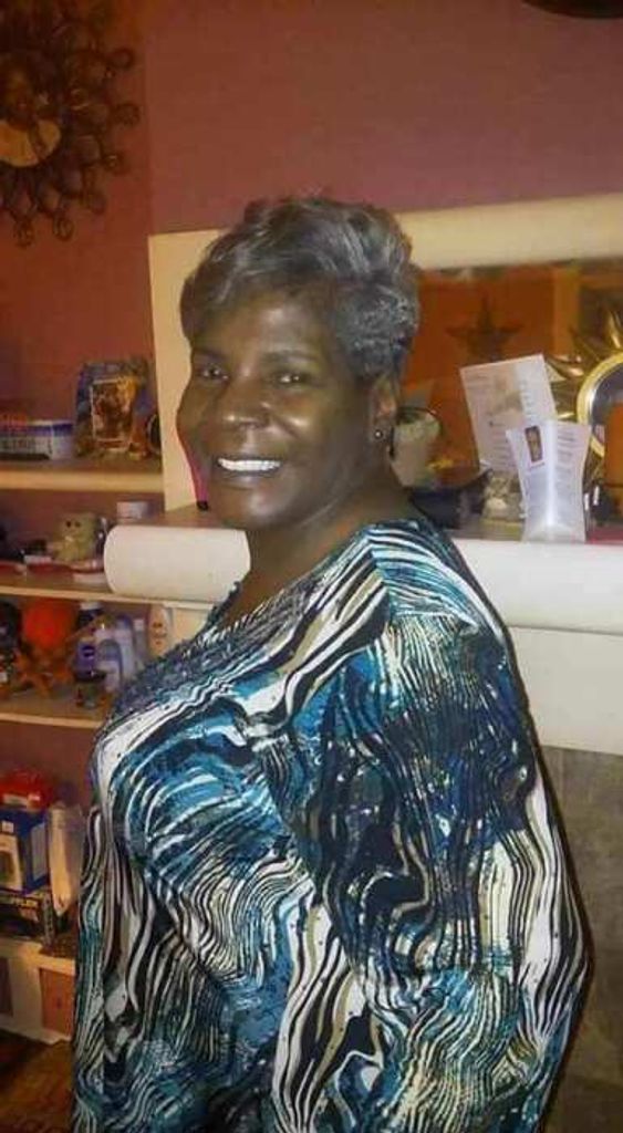 Clarron Glennis Wright "Mamee" Profile Photo