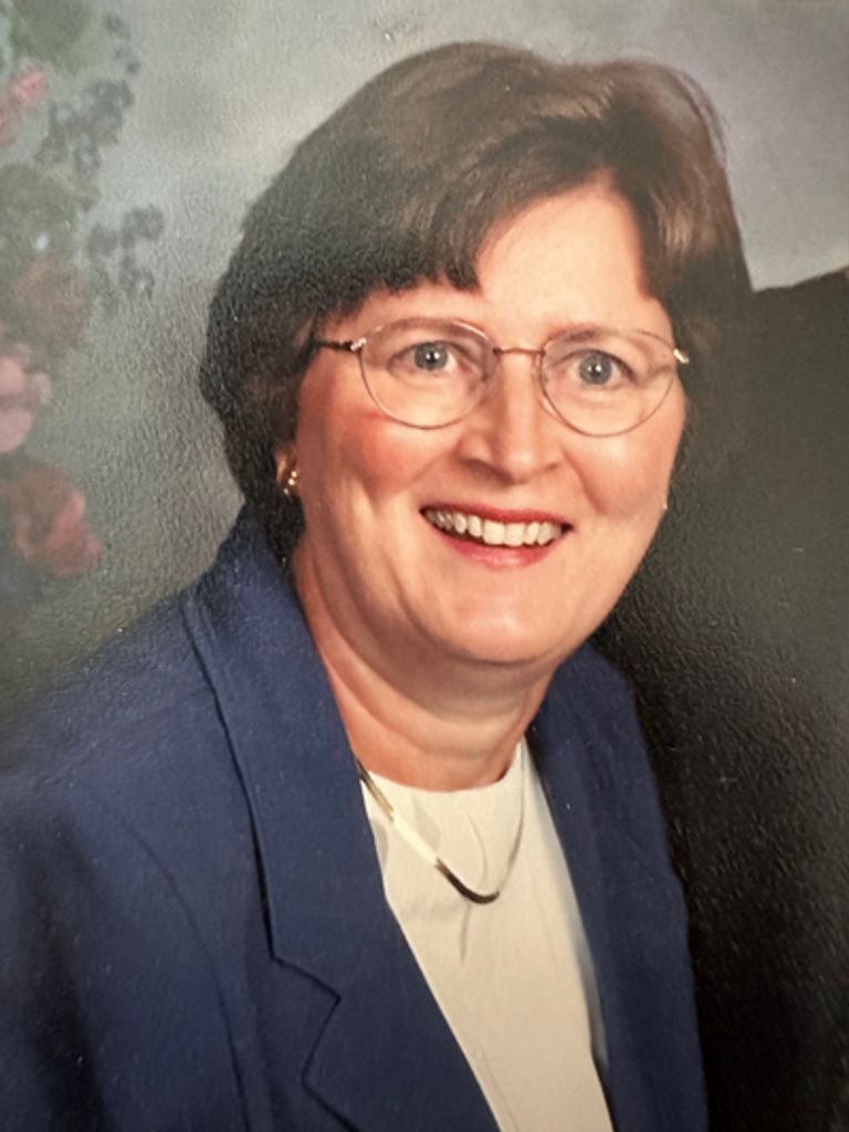 Roselie Cooney Profile Photo