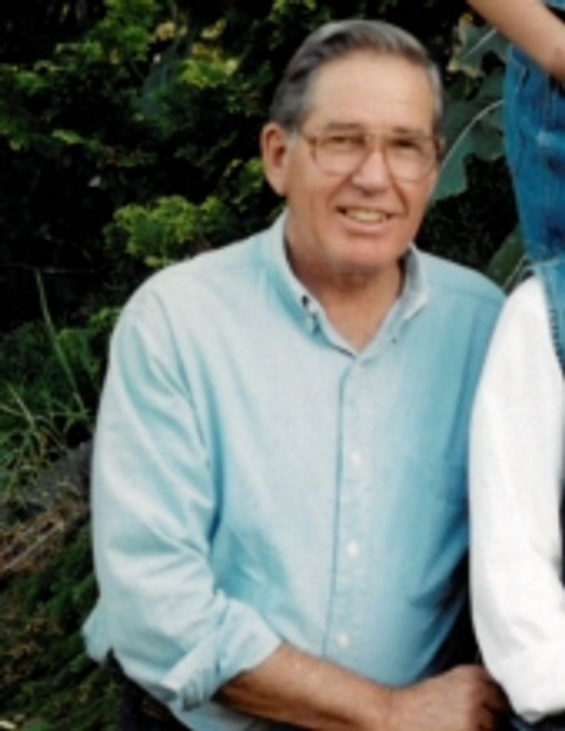 Gene  Thomas Streight